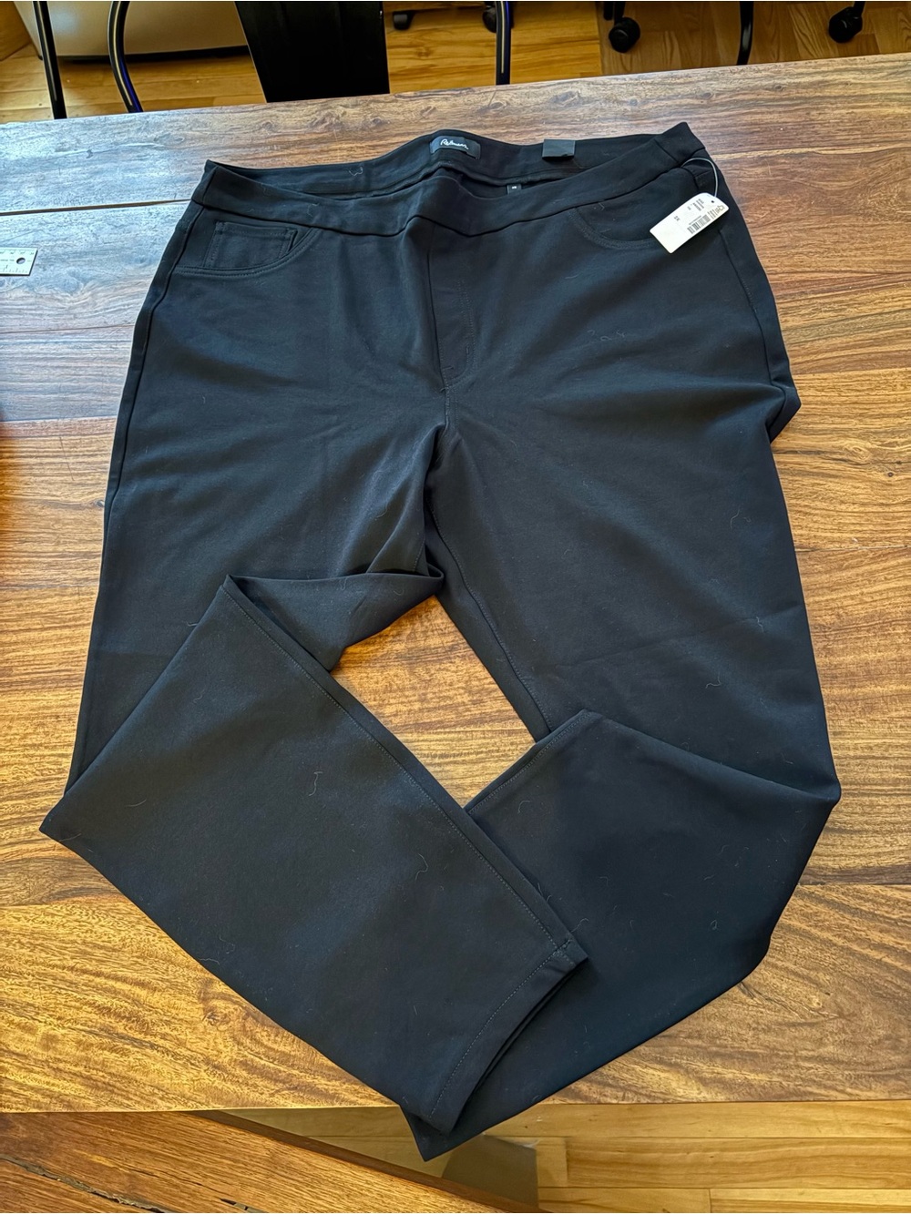 REITMANS - Black Cigarette Style Knit Pants